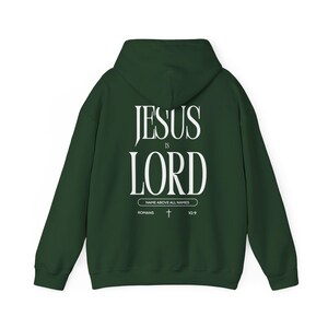 Sudadera con capucha y versículo bíblico "Jesús es el Señor" (Romanos 10:9) para hombre imagen 4