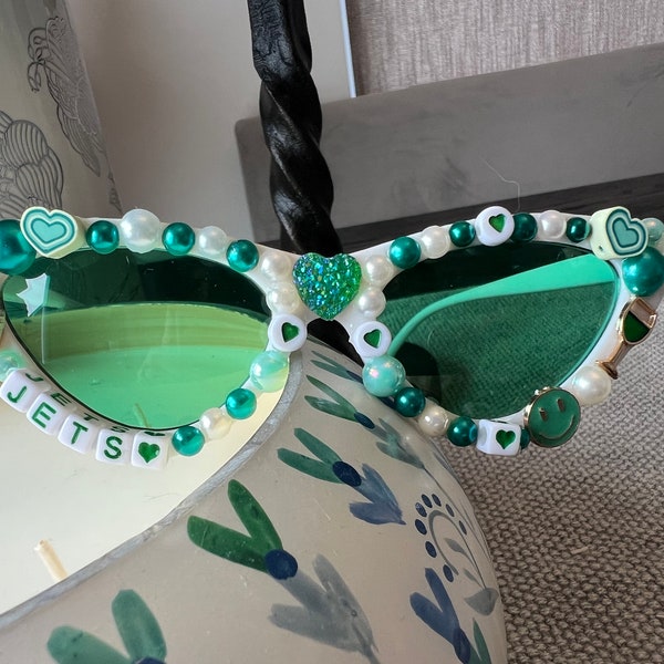 New York Jets Sunglasses, Trendy Spiritwear, Bejeweled Sunglasses, Cat Eye Shades, Jets Gift, Go Jets, Tailgate, Pro Football