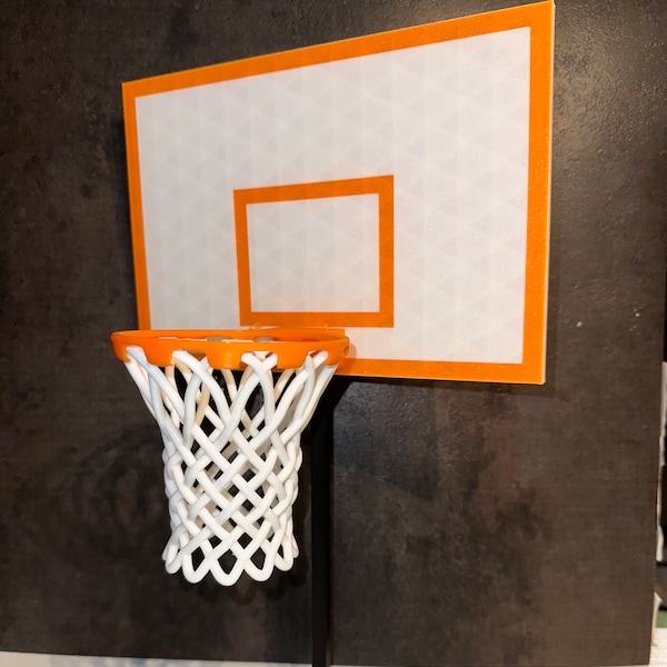 3D Printed Desktop Basketball Game | Clamps onto any desk size | Includes Ball