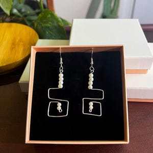 Silver pearl handmade earrings