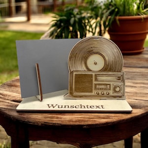 Gutscheinverpackung Musik – Retro-Radio mit Schallplatte aus Holz - Gutscheinhalter für Musikgutscheine, Konzertkarten oder Streaming-Abos