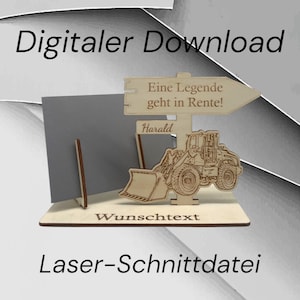 Könnte beinhalten: Ein Holzschild mit der Aufschrift "Eine Legende geht in Rente!" und dem Namen "Harald" darauf. Ein kleiner Holz-Kartenhalter ist an dem Schild befestigt. Ein Holz-Bagger ist an dem Schild befestigt. Das Schild trägt unten die Aufschrift "Wunschtext".