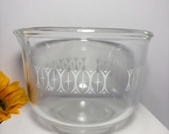 Vintage Sunbeam Glass Mixing Bowl with Atomic Mid-Century Modern Pattern