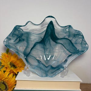 Beautiful Turquoise Blue and White Swirled Clam Shell Dish