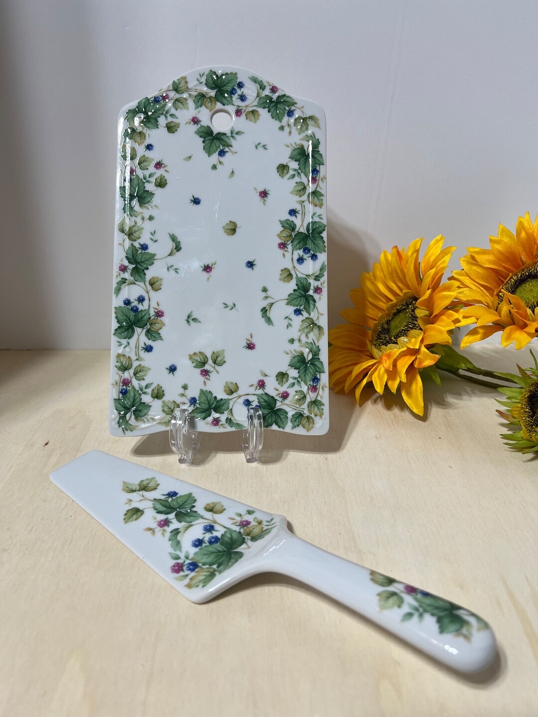 Andrea by Sadek Porcelain Cheese Board With Server Etsy