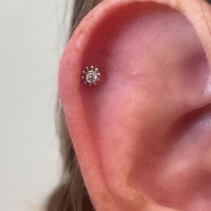 16G Tiny CZ Gold Silver Piercing Stud Earrings, 925 Sterling Silver, Conch, Cartilage, helix stud, Flat back Screw Stud, 1 piece