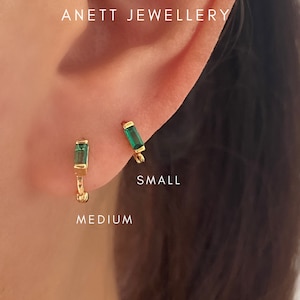Helix Earrings, Cartilage Earrings, Tiny Small Gold hoops, Emerald Mini Hoop Earrings, Dainty gold hoops, Minimalist, Helix Piercing