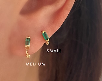 Helix Earrings, Cartilage Earrings, Tiny Small Gold hoops, Emerald Mini Hoop Earrings, Dainty gold hoops, Minimalist, Helix Piercing