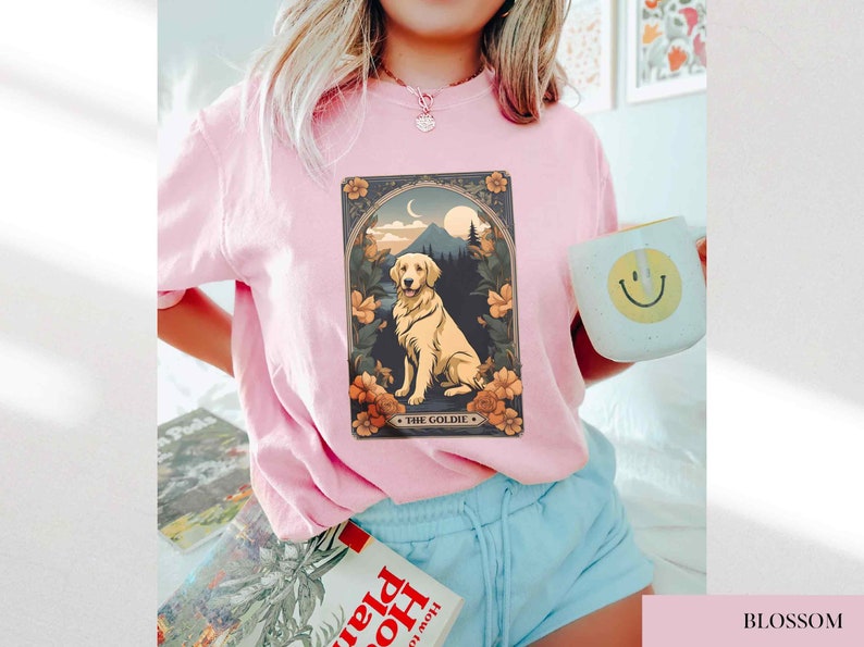 Golden Retriever Gift Tarot Card Golden Retriever Shirt Golden Mom Shirt Dog Lover Gift Golden Mom Tshirt Gift For Dog Lover Funny Dog Shirt