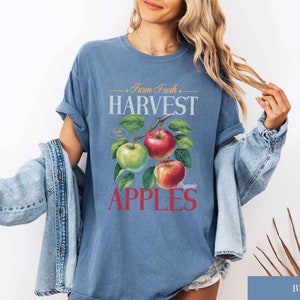 Apple Harvest Farm Fresh Produce Shirt Vintage Fruit Crate Graphic Tee Apple Orchard Shirt Nostalgia Retro Aesthetic Farmers Market Tee