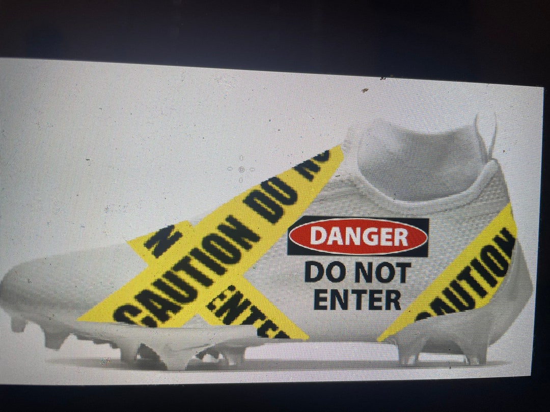 dangeruss cleats