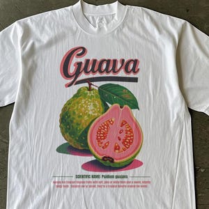 Vintage Guava Fruit T-shirt, Retro Fruit Graphic Tee, Cottagecore aesthetic fruit shirt, 90s Nostalgia Fruit Shirt, Gift for Fruit Lovers