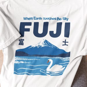 Japan Mount Fuji T-shirt, 90s anime shirt, Tokyo Japanese Streetwear, Harajuku Fashion, Japan Retro shirt, Japan fashion, Vintage Japan Tee