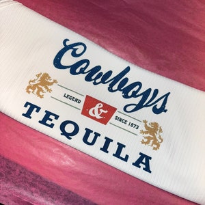 Chemise cowboys et tequila, débardeur bière, haut court d'été blanc, tenue de concert country, t-shirt coors image 4