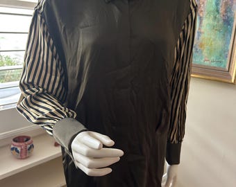 Vintage ESCADA SILK BLOUSE -Brand new perfect unused condition- looks and feels a million Dollars!