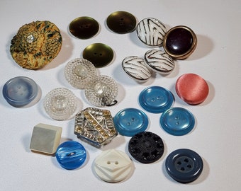 Antique Vintage Mixed Lot of Buttons Shell  Celluloid Rhinestone