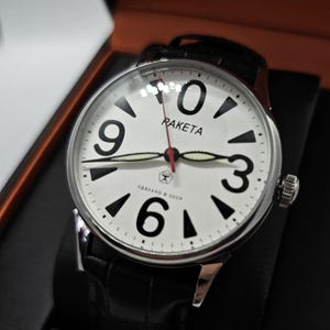 Vintage Raketa BIG Zero Mechanical Watch: USSR Copernicus Model