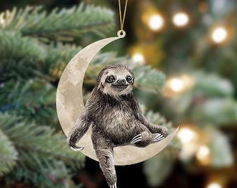 Sloth Sits On The Moon Ornement suspendu pour chien, ornement de voiture, ornement de Noël, décor d’arbre de Noël, cadeaux de vacances, cadeau pour les amoureux des paresseux