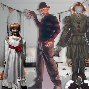 Decorações de recorte de papelão de Halloween - ícones oficiais do terror, incluindo: Freddy Krueger, Jason Vorhees, Annabelle, Michael Myers e Pennywise