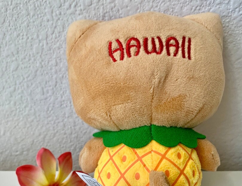 Hello Kitty® Plush 6 - Hula Kiss