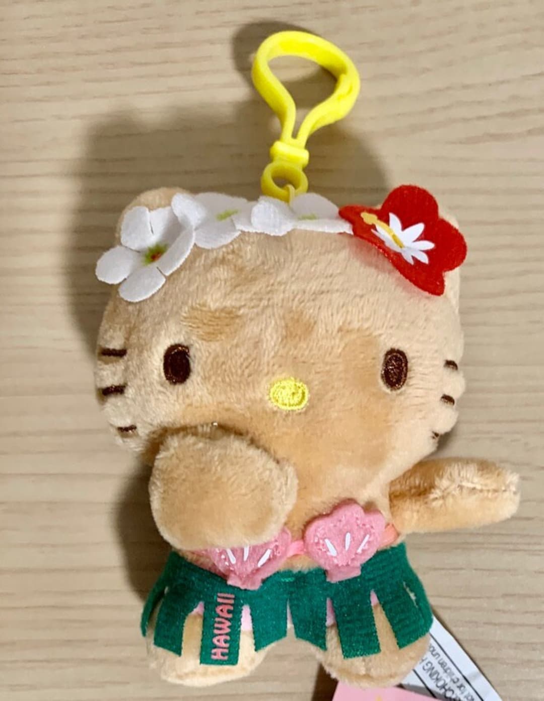 New - HAWAII Limited Edition Hello Kitty Plush 4