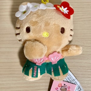 Hello Kitty® Plush 6 - Hula Kiss