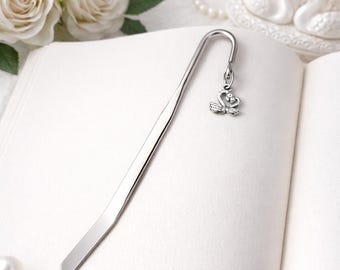 Swan Bookmark – Tibetan Silver Charm on a Metal Book Marker, Includes Personalised Backing Card