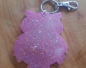 Orgonite key ring - a beautiful orgonite owl with powerful glittery energy & protection! Copper shaving and eco glitter at the top!