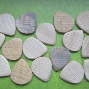 Set of 3 boxwood picks &quot;Grip&quot; series silhouette 4