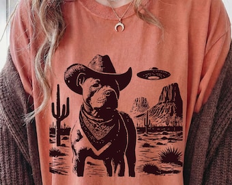 ウエスタンピットブルTシャツ：ヴィンテージUFOピットブルカウボーイTシャツ、牧場の犬カントリースタイル、ピットブルママまたはパパへのギフト