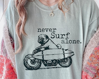 Surf Pug Comfort Colors T-Shirt - Retro Bike Dog Surfer Tee - Vintage Pug Mom Gift - Dog Dad Shirt - Motorcycle Dog Surfboard TShirt