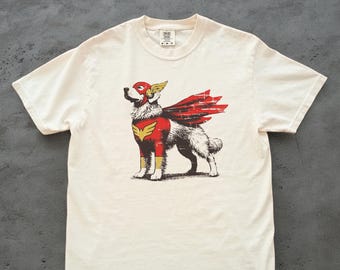 Golden Retriever Superhero Shirt – Funny Goldie Dog Tee for Comic Fans, Fast Hero Pup Gift, Nerdy Pet Humor Shirt