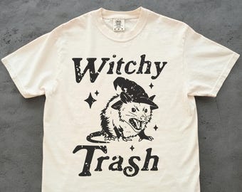 Witchy Trash Possum Halloween T-Shirt: Funny Possum Spooky Season Style Tee, Gift for Opossum Lovers and Fans, Funny Vintage Possum Witch