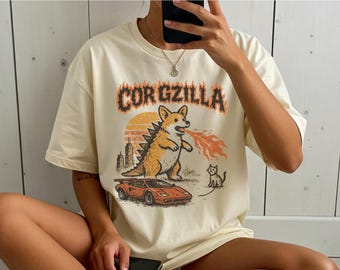Funny Corgi Godzilla Shirt – Vintage Cartoon Corgzilla Tee with Sunset, Destroying Cat and Car, Retro Kaiju Meme Gift for Dog Lovers