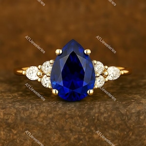 Pear shaped Blue sapphire Engagement ring Vintage gold Marquise Moissanite ring cluster Sapphire Bridal promise Anniversary ring For Women
