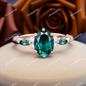 Oval Emerald Engagement Ring Solid Rose Gold Ring Vintage Green Gemstone Rings Women Anniversary Moissanite Eternity Ring Oval Cut ring