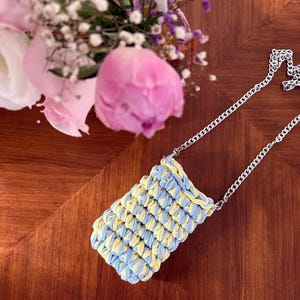 Custodia per cellulare all'uncinetto, mini borsa a tracolla per iPhone, custodia leggera per smartphone, regalo fatto a mano per donna