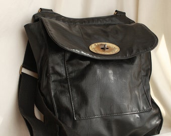 Mulberry Leather Satchel, Black Crossbody Messenger for him, Geunian Leather Bag, Vintage Leather bag, Black Messenger, Satchel for Him
