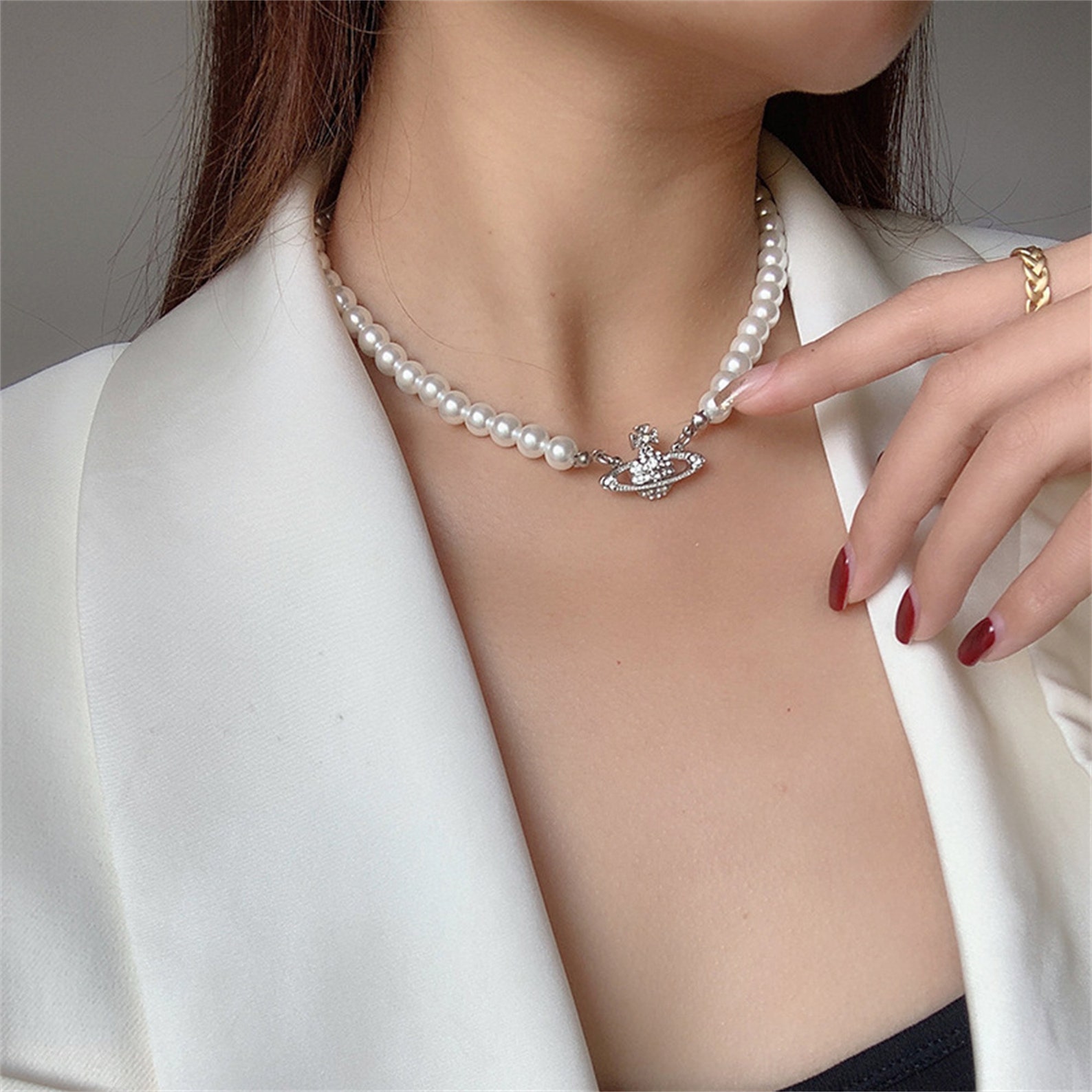 Classic Pearl necklace Etsy