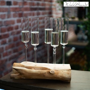 Hand-blown, personalized champagne glass made of borosilicate glass / gift / handmade / DIY