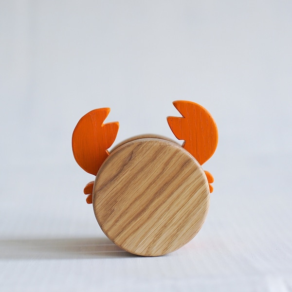 Wooden Toy Crab, handcrafted rolling sea animal toy, gift for toddlers, gift for babies learning to walk 1 pcs