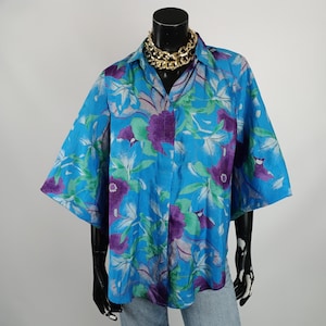 Vintage blouse, silk blouse, vintage silk blouse, vintage silk shirt, turquoise blouse, Thai silk blouse, vintage floral blouse floral shirt