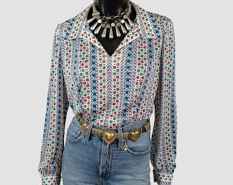 Blusa vintage com estampa floral dos anos 70: blusa retrô de poliéster