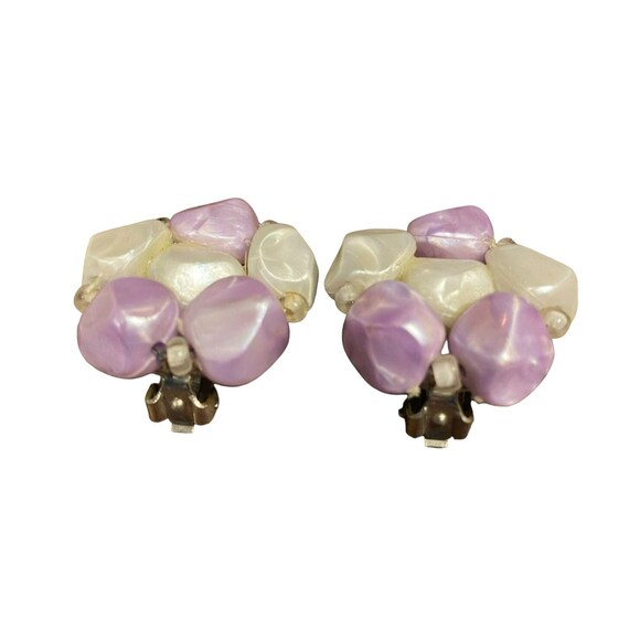 Vintage 50's Lavendar Purple and White Beaded Cli… - image 2