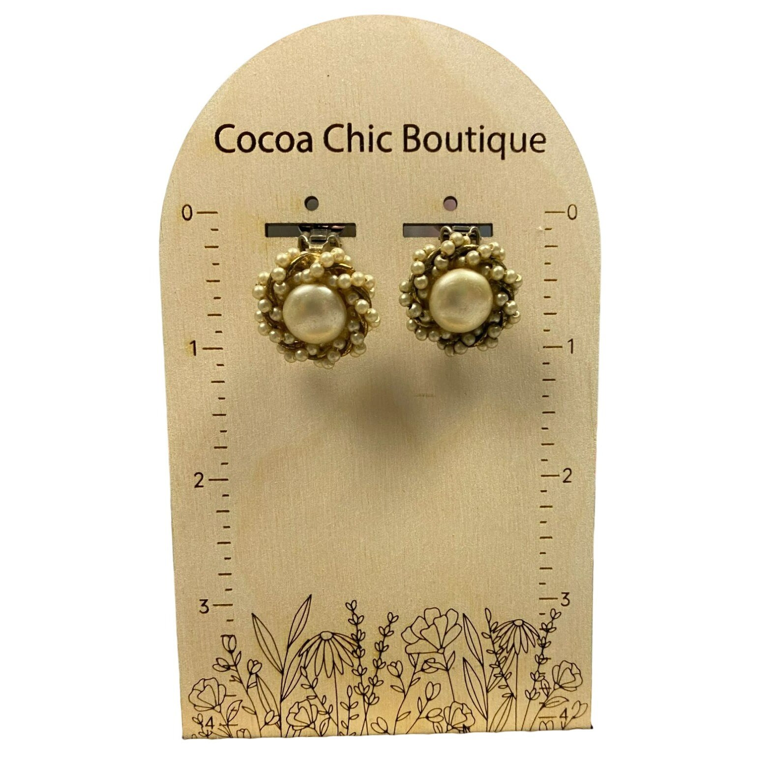 Boucles D'oreilles Clips Doré Antique Avec Fausse Perle Blanche - Non Percé, Neuf Sans Emballage