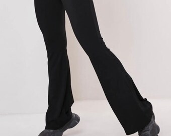 black lycra pants