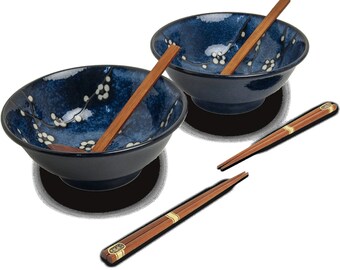 Blue Floral Pattern Traditional Japanese Ramen Serving Bowl Set with Chopstick Pair and Soup Spoon Ladle