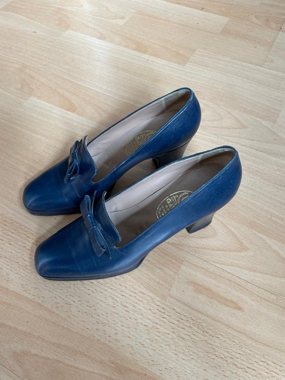 Elegant Vintage Italian Blue Leather Gatto Shoes EU… Gem