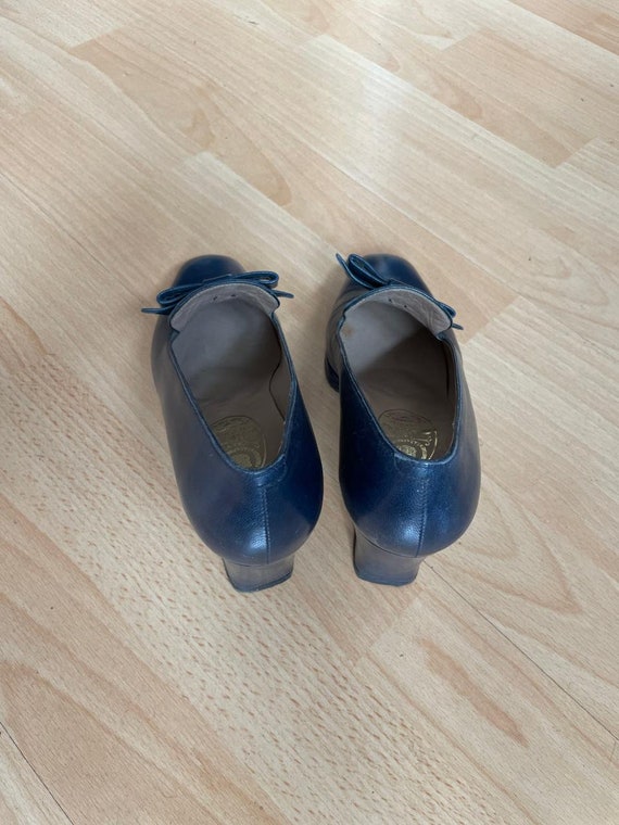 Elegant Vintage Italian Blue Leather Gatto Shoes EU… Gem