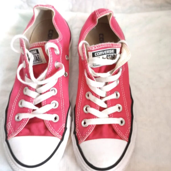 Converse All Star 132298F Women's Raspberry Pink Low Cut Size 7